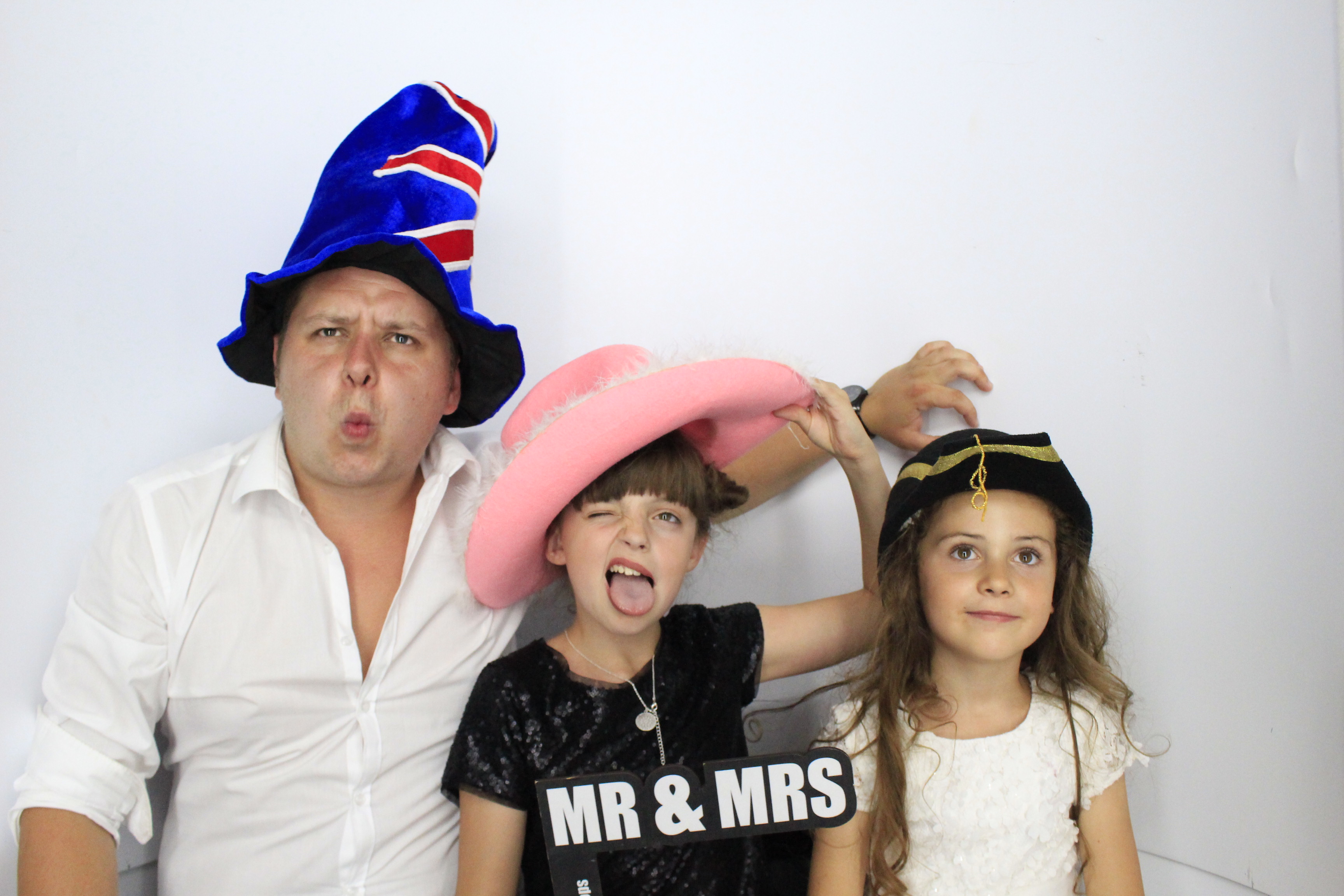 Matthew and Bethany’s Wedding | View more photos from the event at gallery.myphotoboothexperience.co.uk/u/MyPhotoBoothExperienceLtd/Matthew-and-Bethany’s-Wedding